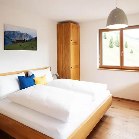 Landhaus Damuels 다뮐스